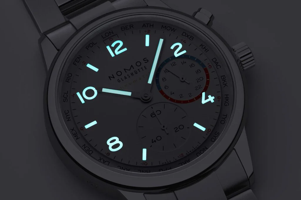 NOMOS Club Sport neomatik Worldtimer white