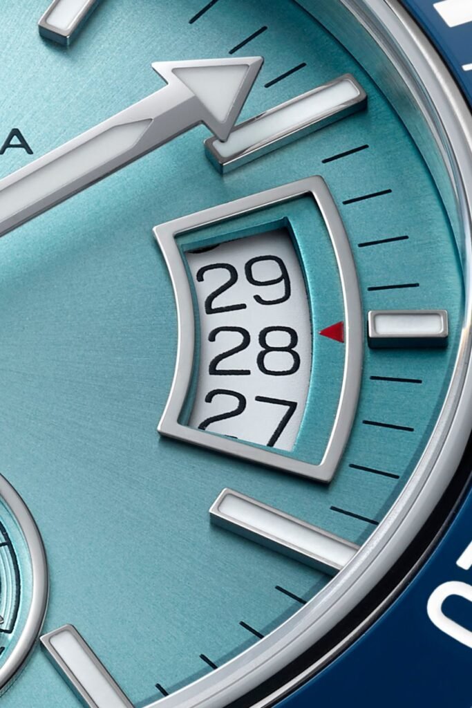 Favre Leuba Deep Raider Power Reserve Ice Blue