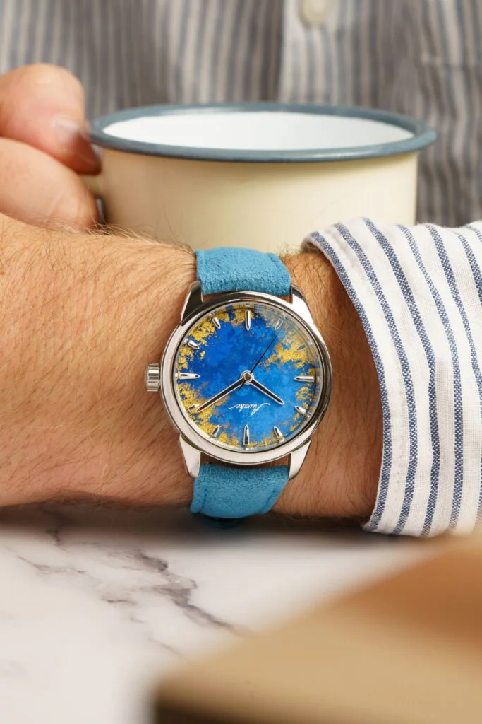 AWAKE Royal Blue