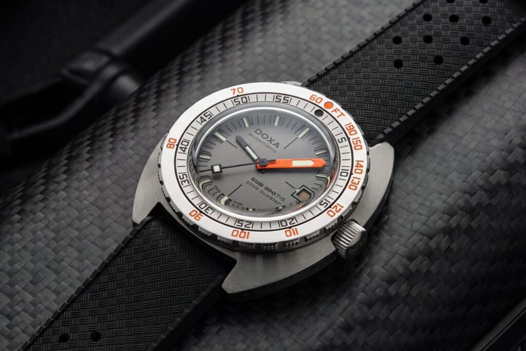 DOXA SUB 300 Ti5 Clive Cussler