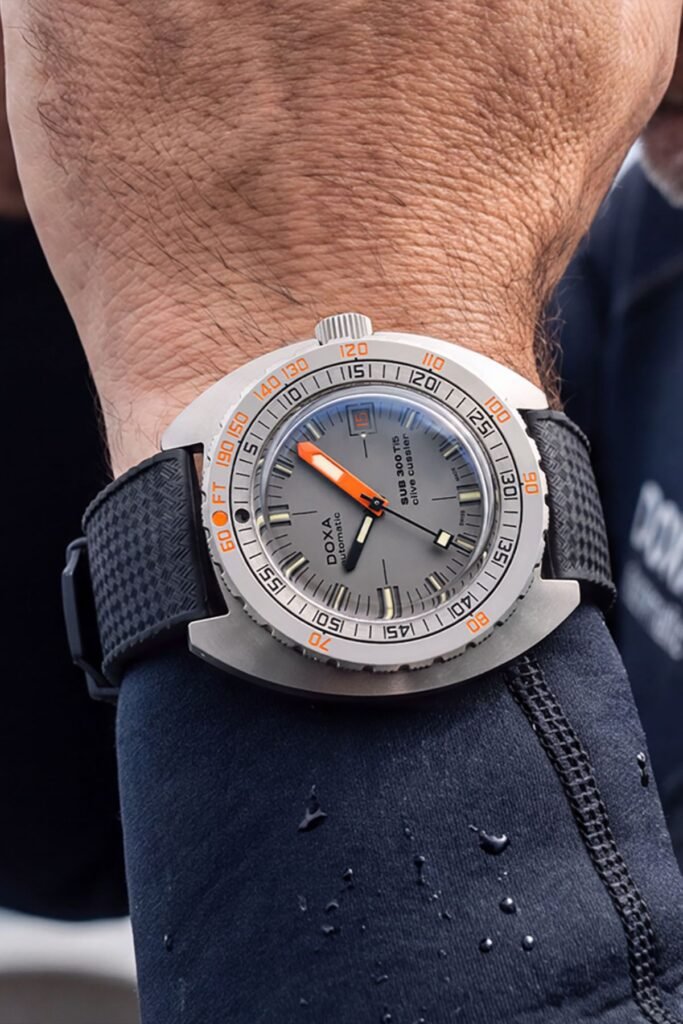 DOXA SUB 300 Ti5 Clive Cussler
