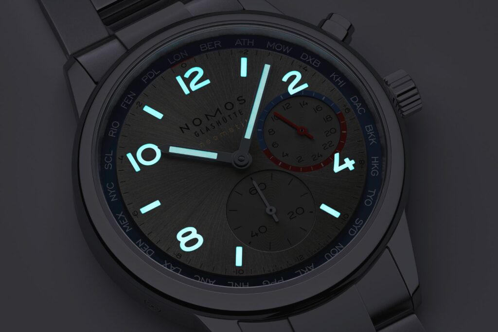 NOMOS Club Sport neomatik Worldtimer Silver