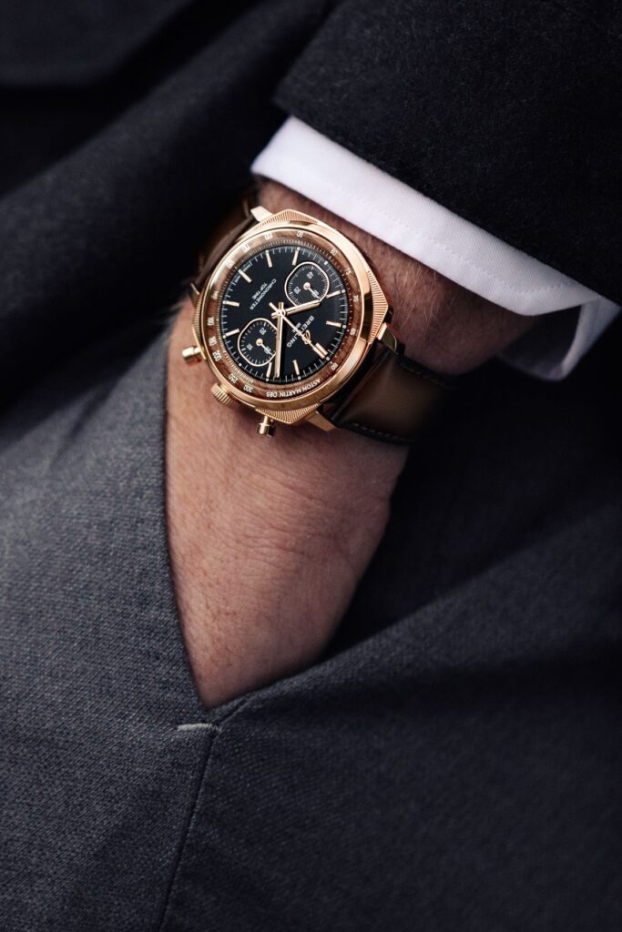 Breitling Top Time B01 Chronograph 41 Tribute to Aston Martin DB5