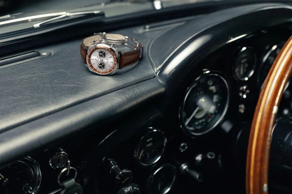 Breitling Top Time B01 Chronograph 41 Tribute to Aston Martin DB5