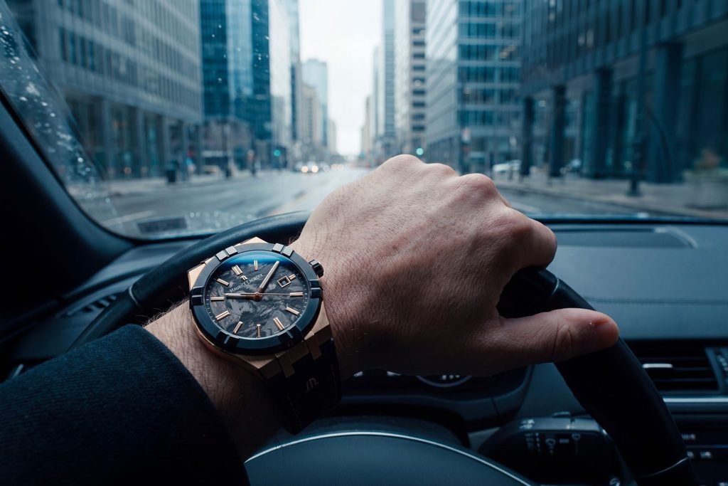 Maurice Lacroix AIKON-IC Frozen Carbon