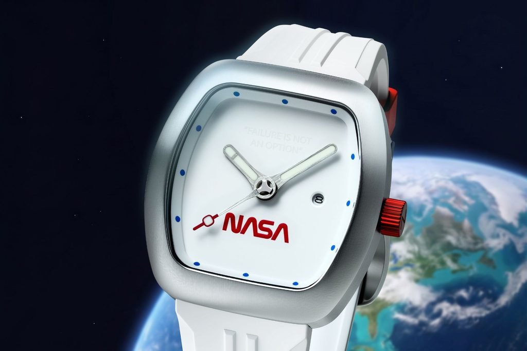 Nubeo Elysium Automatic NASA Limited Edition