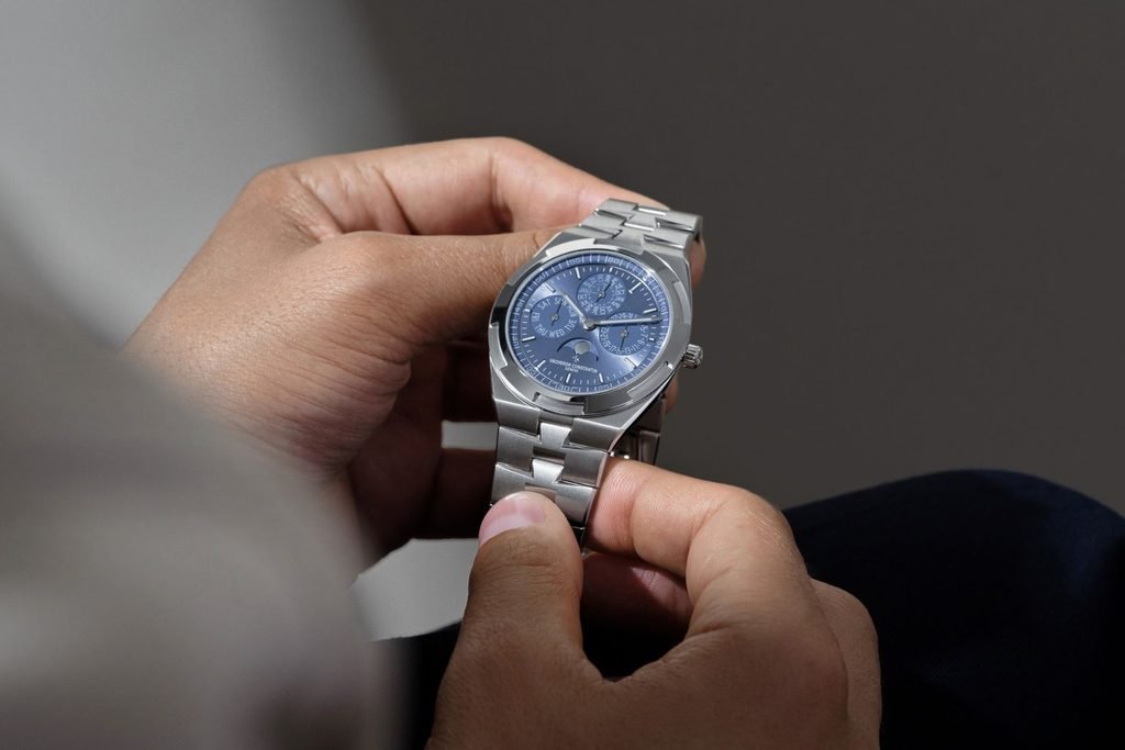Vacheron Constantin Overseas Perpetual Calendar Ultra-Thin Azure