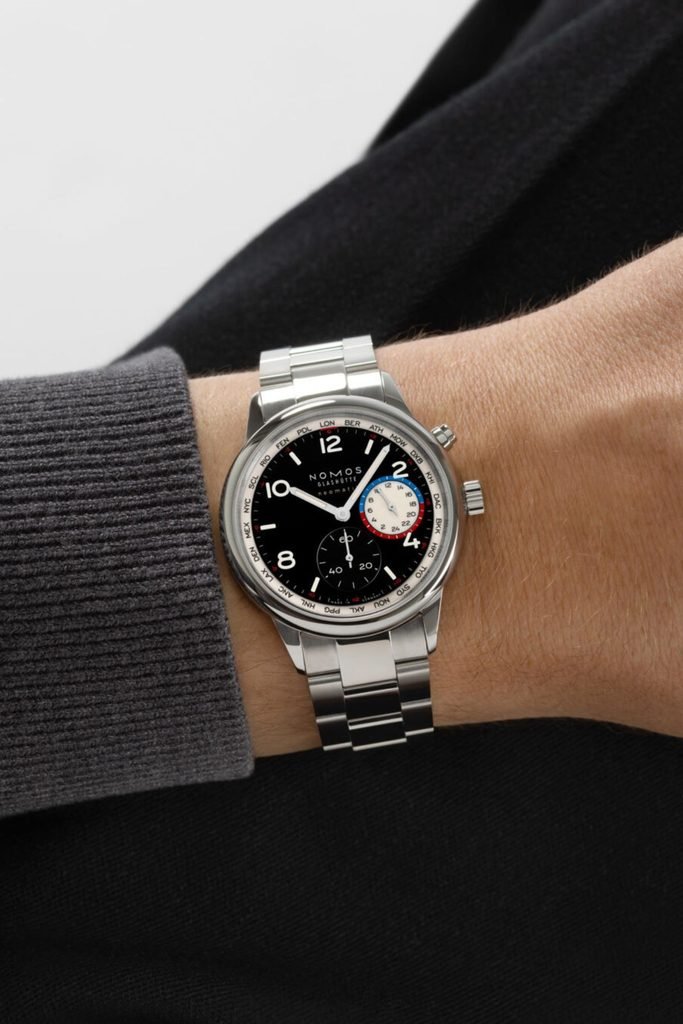 NOMOS Club Sport neomatik Worldtimer dark