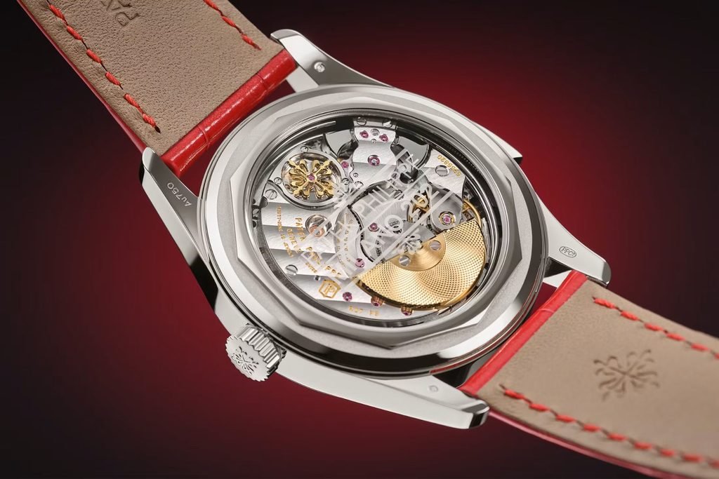 Patek Philippe 7047G-010