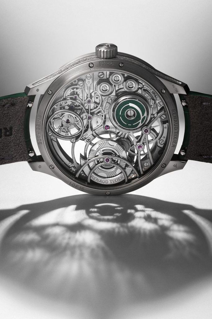 Renaud Tixier Monday Skeleton