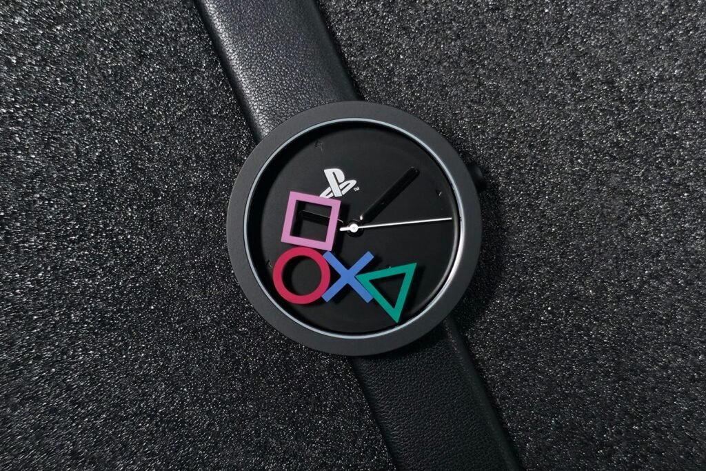 PlayStation ANICORN Play Symbol Dark Mode
