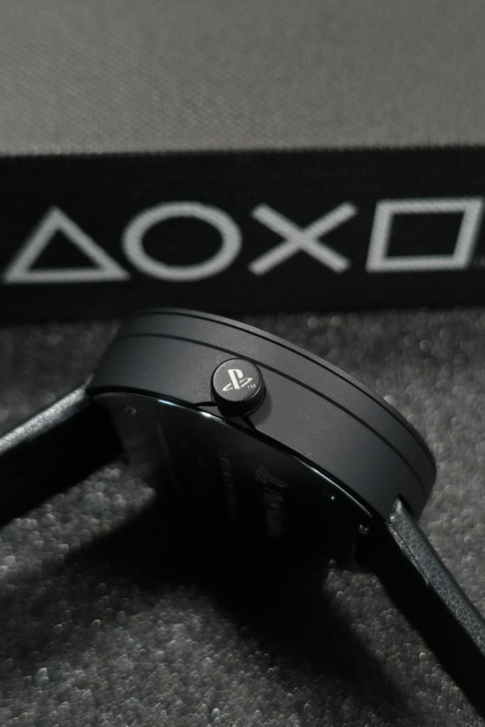 PlayStation ANICORN Play Symbol Dark Mode